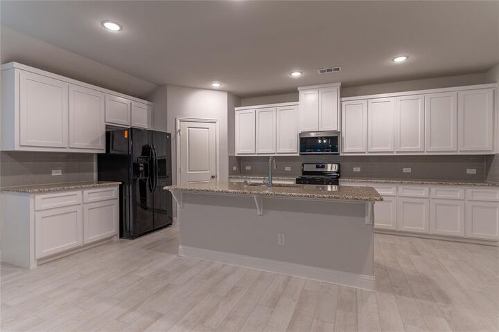 Property Photo:  1314 Elizabeth Street  TX 75409 