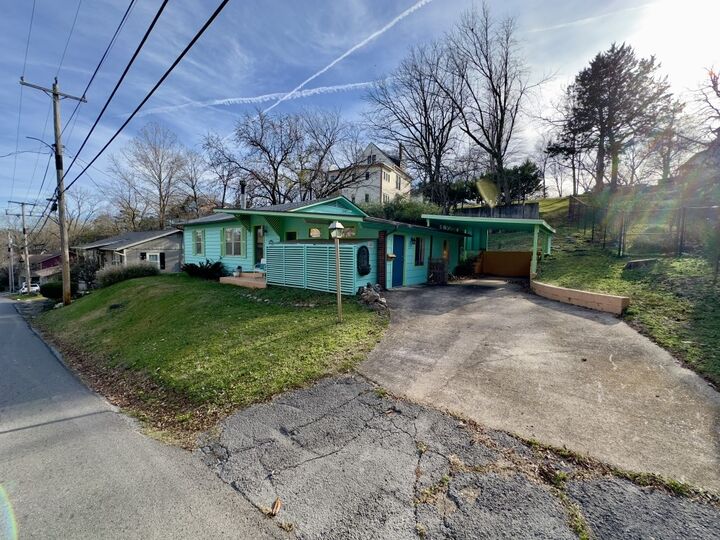 Property Photo: 40 Owen Street AR 72632