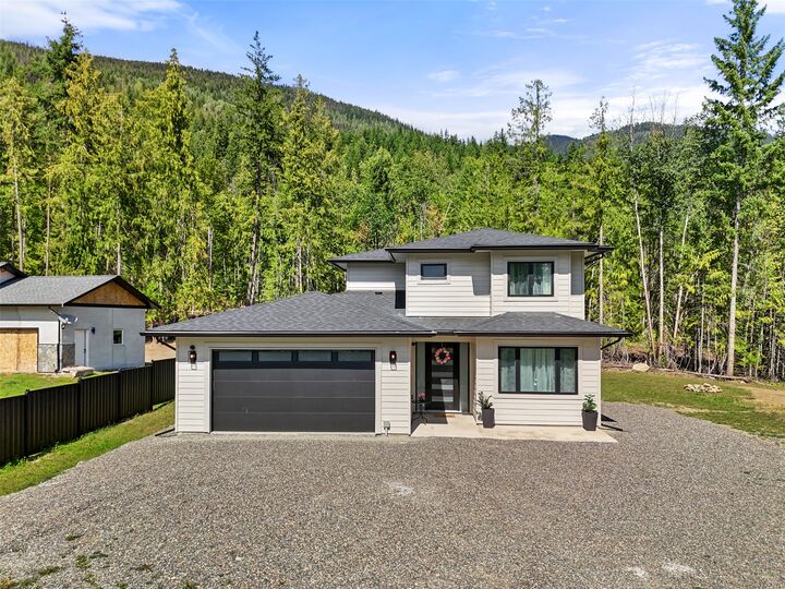 7670 Mountain Drive — photo 1