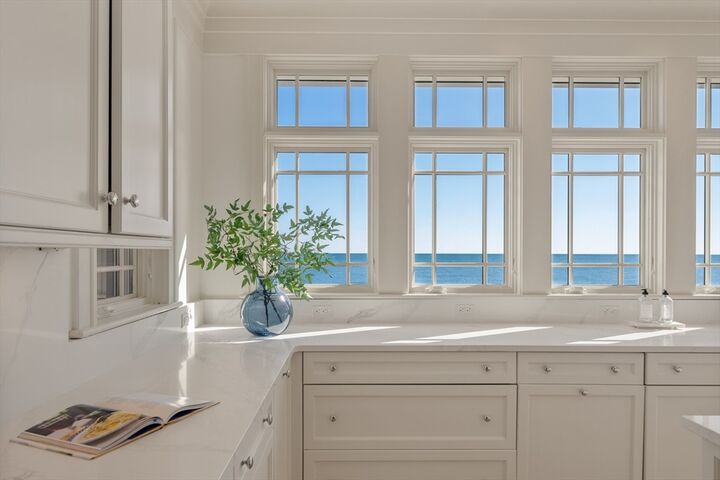Property Photo:  21 Circuit Avenue  MA 02066 
