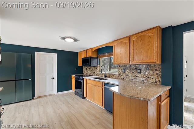 Property Photo:  3185 Shimmons Road  MI 48326 