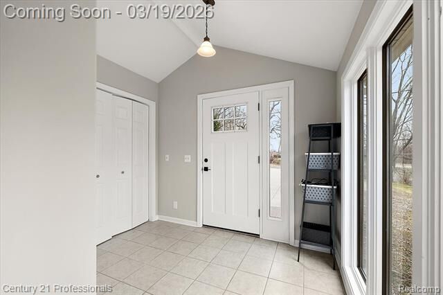 Property Photo:  3205 Shimmons Road  MI 48326 