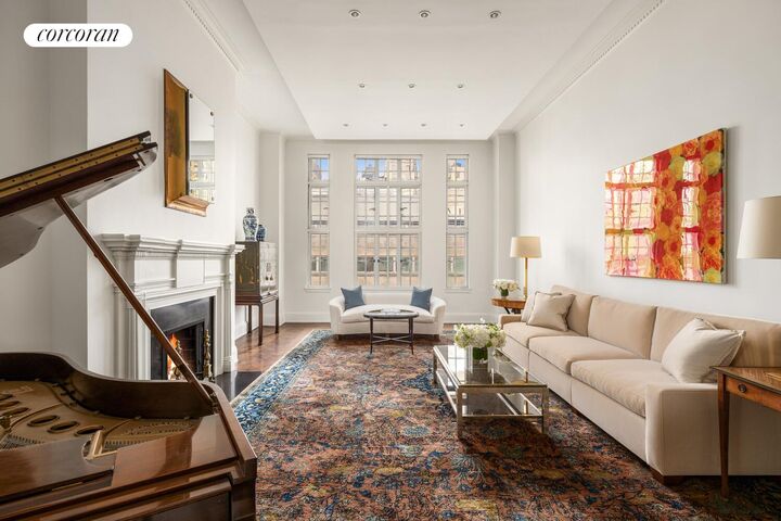 Property Photo:  50 E 77th Street 6A  NY 10075 