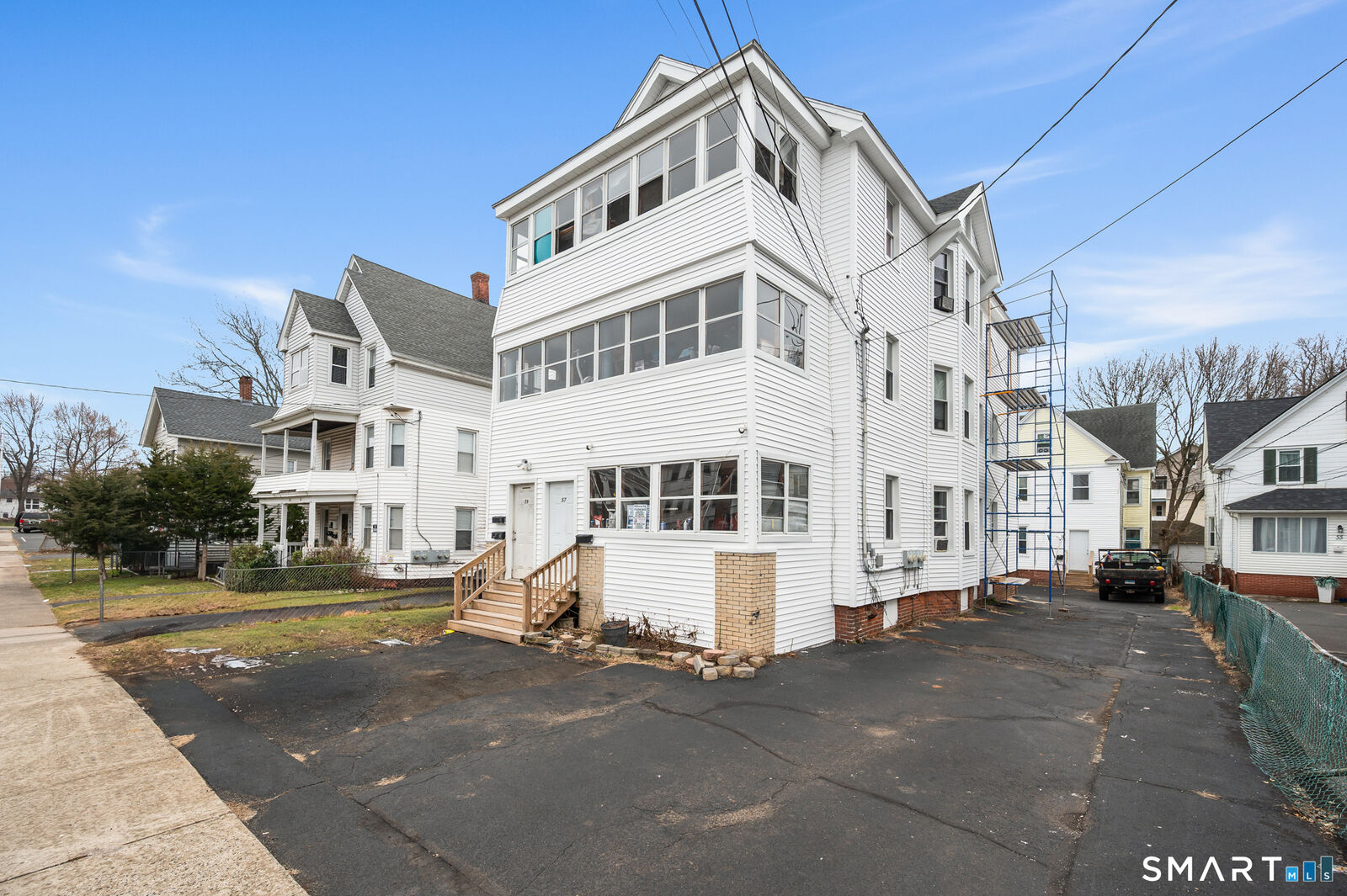 Property Photo:  59 Trinity Street  CT 06051 