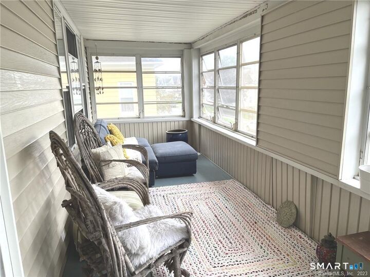 Property Photo:  158 Scofield Avenue 3rd Floor  CT 06605 