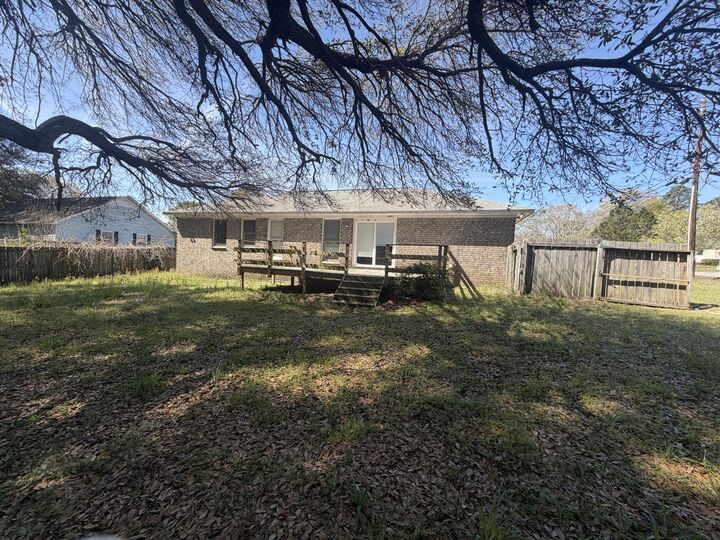 Property Photo:  720 Marigold Street  SC 29150 