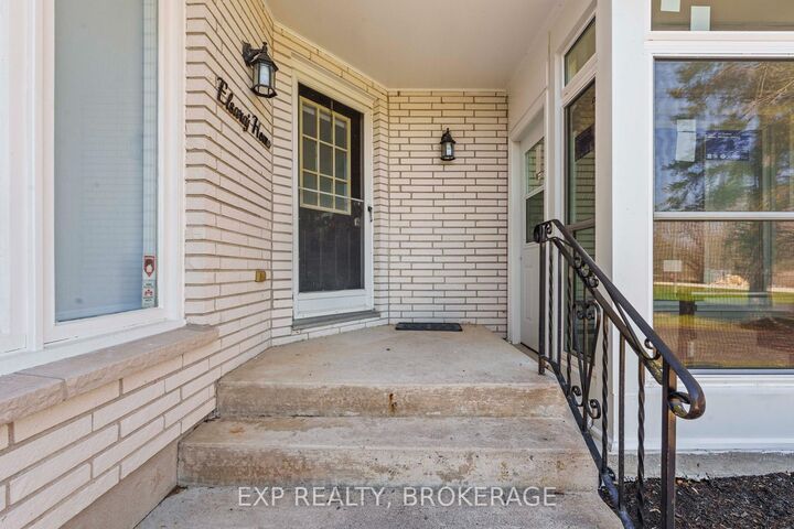 Property Photo: 72 Willowbank Road W ON K7G 2V5