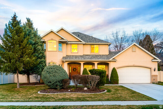 Property Photo: 9525 S Carriage Chase Ln UT 84092