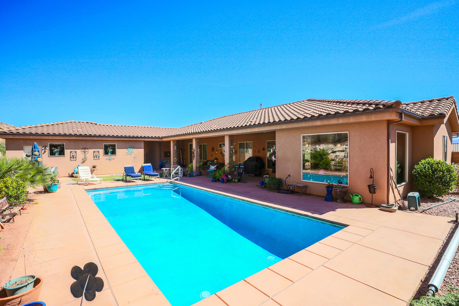 Property Photo: 2317 Greystone Dr UT 84790