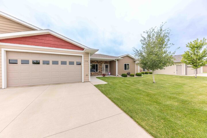Property Photo:  1716 Miller Lane  SD 57401 