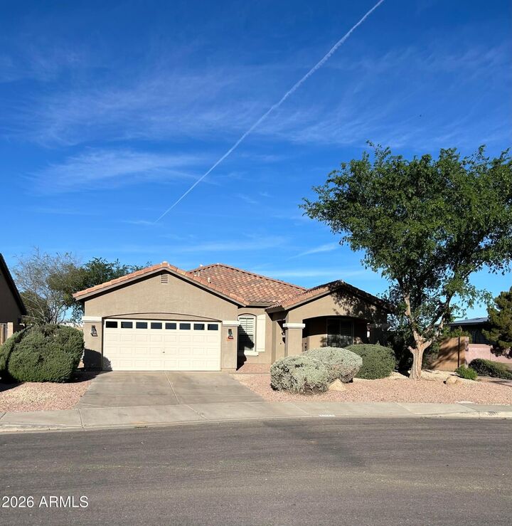 Property Photo: 7024 S Claiborne Avenue AZ 85298