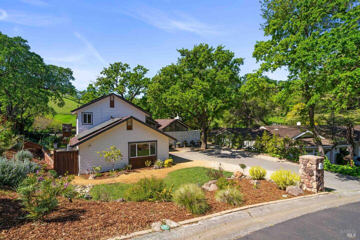 Property Photo:  215 Wykoff Drive  CA 95688 