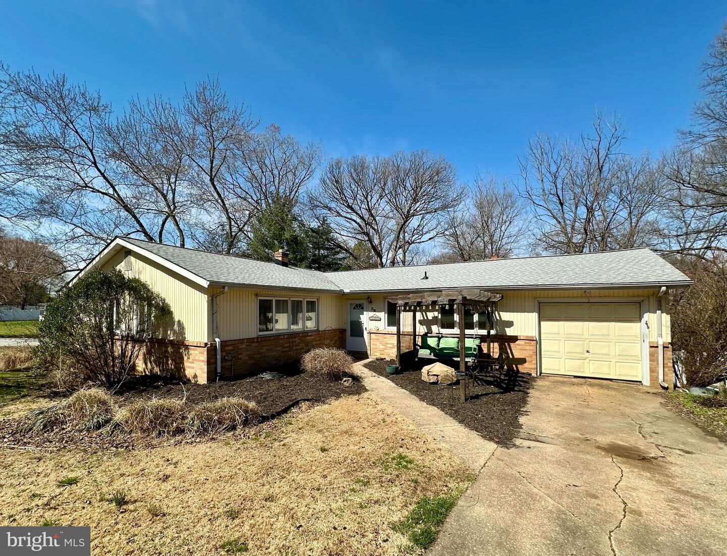 Property Photo: 28 Worral Court DE 19711
