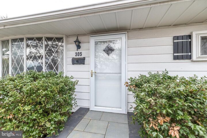 Property Photo:  305 Devon Road  PA 19030 
