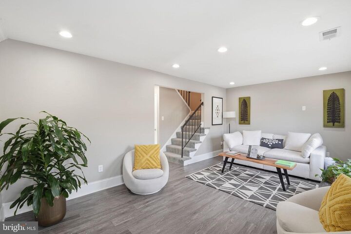 Property Photo: 11313 Laurelwalk Drive 170 MD 20708