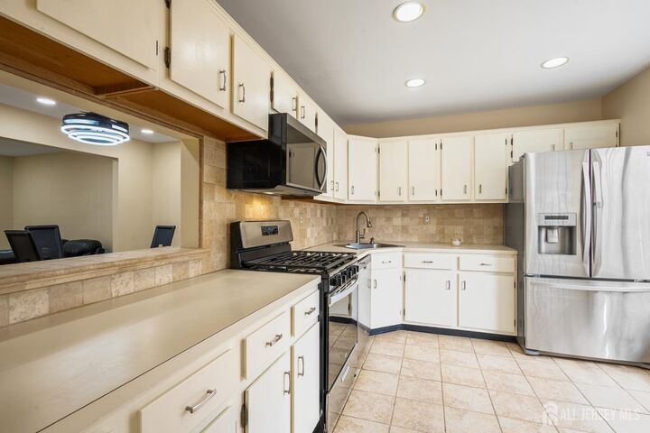 Property Photo: 374 Constitution Circle NJ 08902