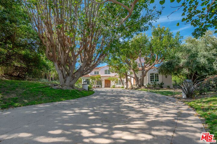 Property Photo:  3843 Rock Hampton Dr  CA 91356 