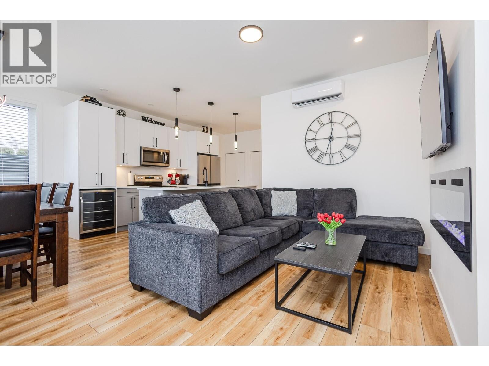 Property Photo: 169 Maple Street 103 BC V2A 5V4