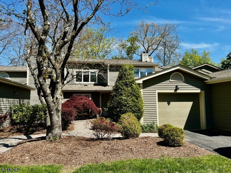 Property Photo:  25 Stone Row Ln  NJ 07438 