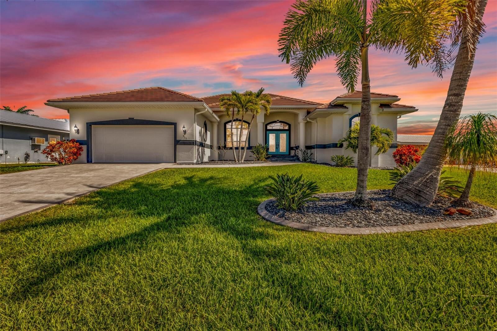 Property Photo: 360 Capri Isles Court FL 33950