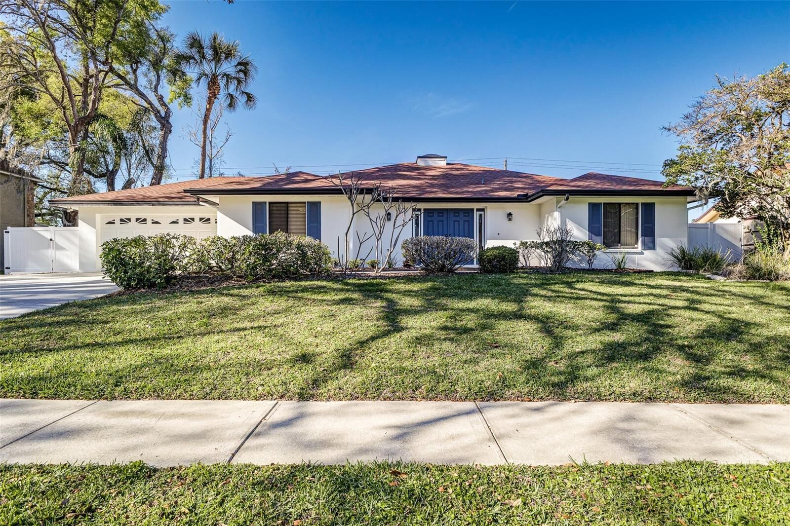 Property Photo:  6308 N Queensway Drive  FL 33617 