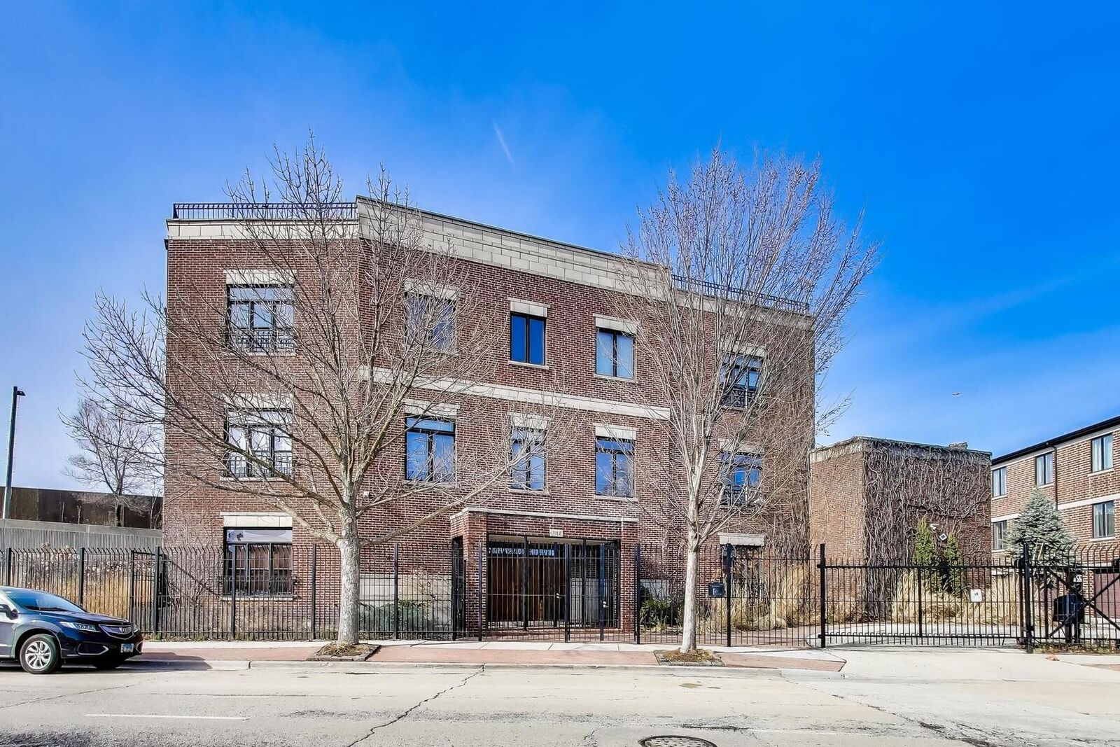 Property Photo: 3914 W 51st Street IL 60632
