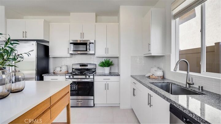 Property Photo:  17886 McKenzie Court  CA 92345 