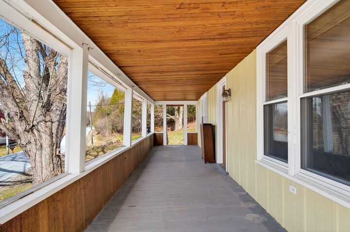 Property Photo:  330 Country Club Road  VT 05733 