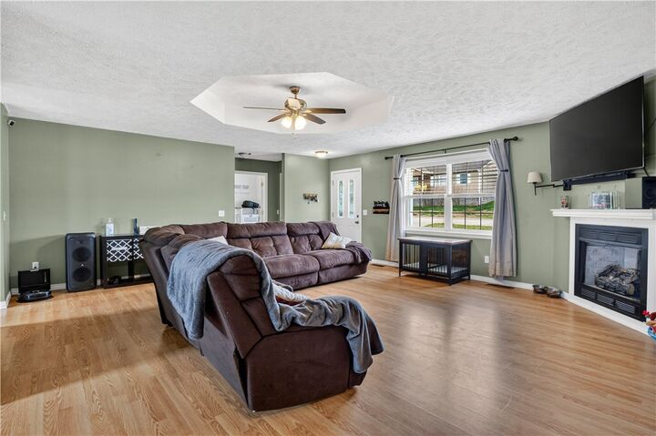 Property Photo: 1312 Hank Boulevard AR 72616