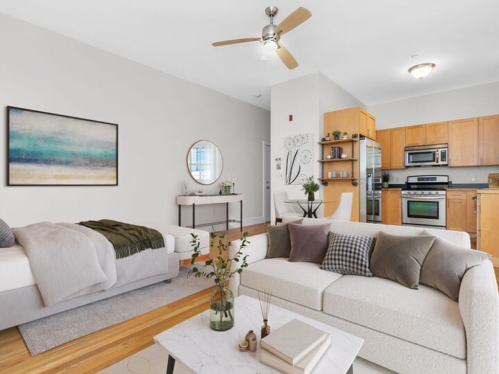 Property Photo:  80 Webster Ave 4M  MA 02143 