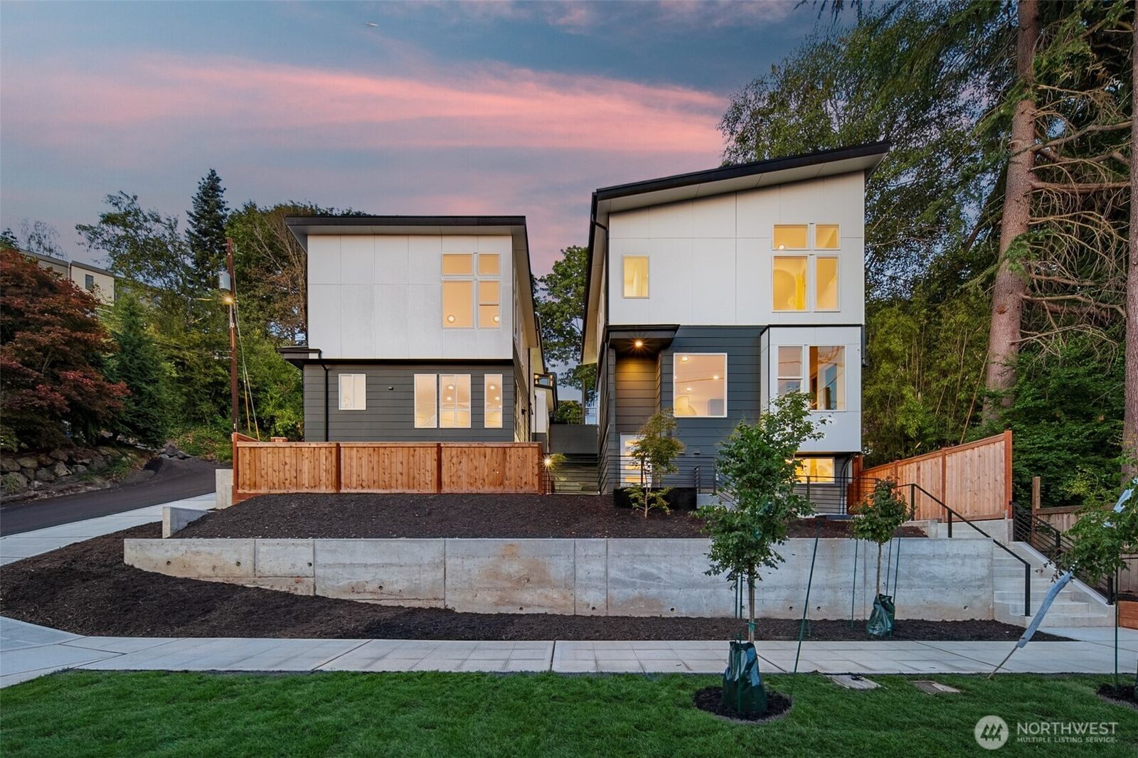Property Photo:  1802  28th Avenue S  WA 98144 