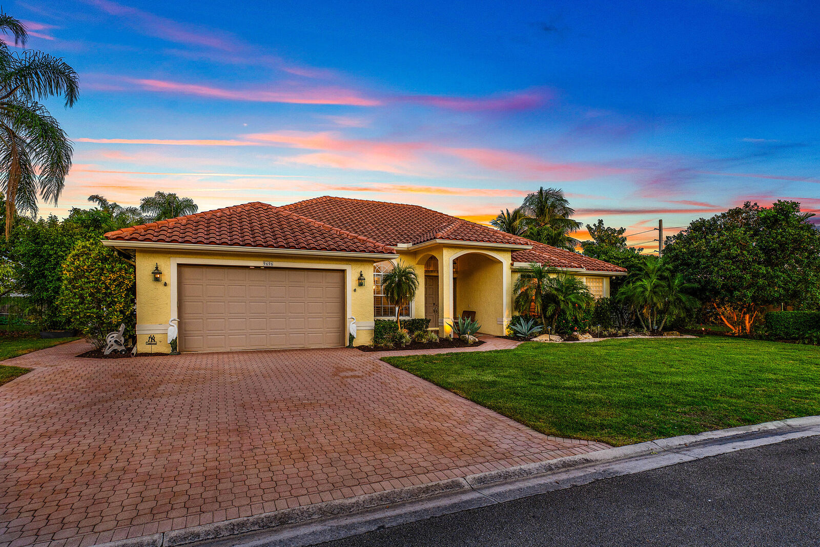 Property Photo:  9696 Plumeria Way  FL 33436 