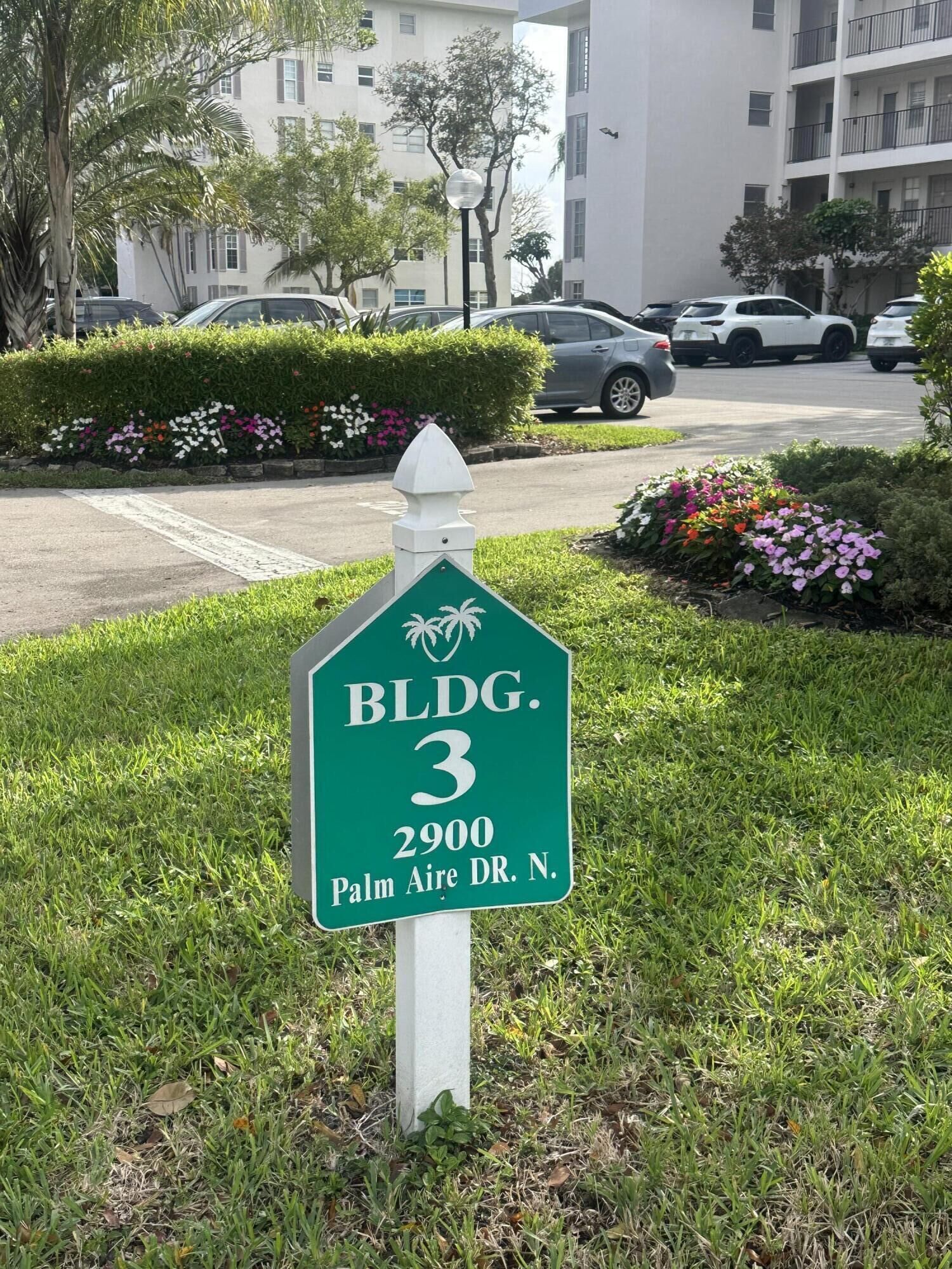 Property Photo: 2900 Palm Aire Dr 406 FL 33069