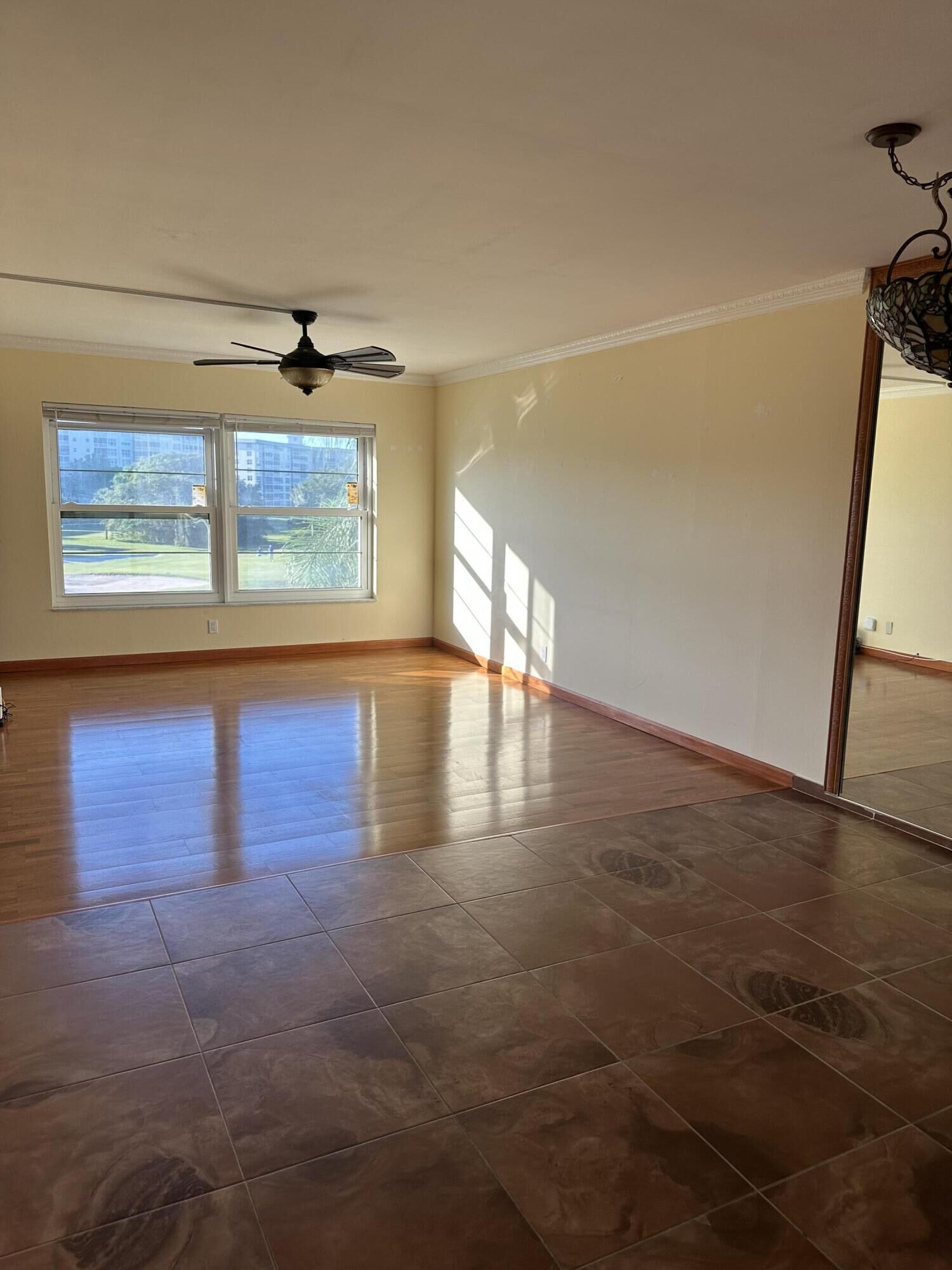 Property Photo: 2900 Palm Aire Dr 406 FL 33069
