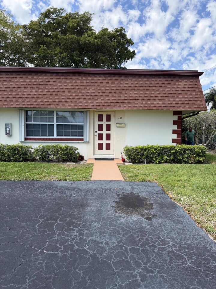 Property Photo:  3225 NE 21st Avenue 7  FL 33064 