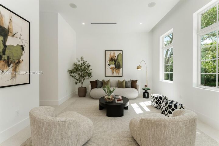 Property Photo:  14100 Old Cutler Rd  FL 33158 