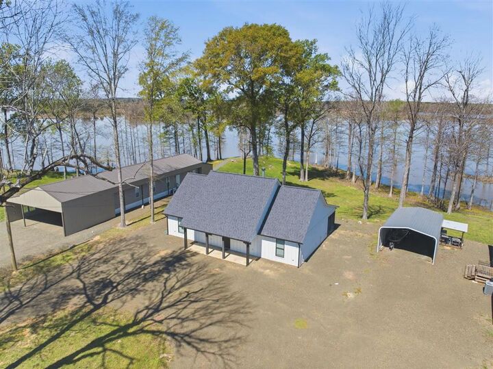 Property Photo:  210 Copper Court  LA 71486 