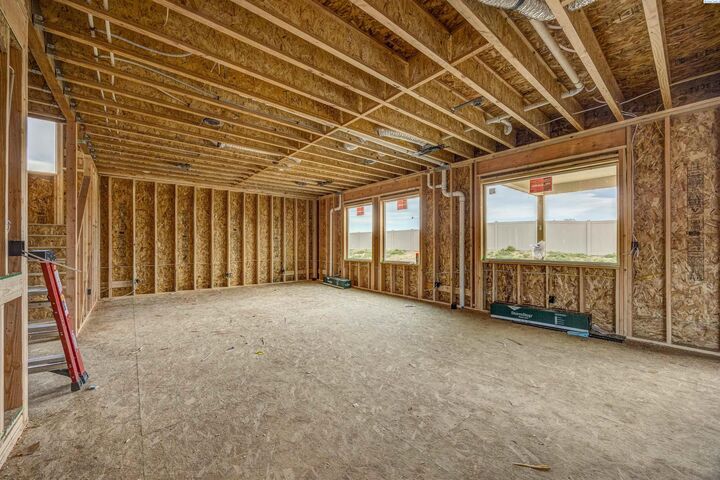 Property Photo:  215 Packer St  WA 99350 