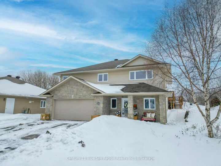 Photo de la propriété:  225 Kingsway Avenue  ON P1B 7V5 