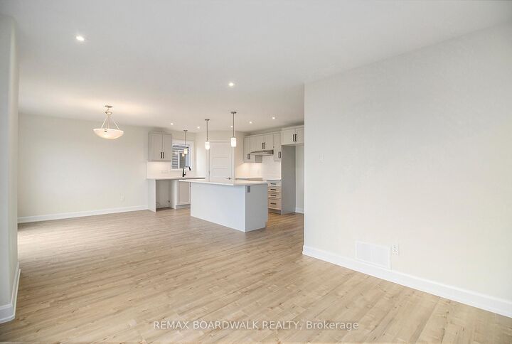 Property Photo: 1145 Montblanc Crescent ON K0A 1W0