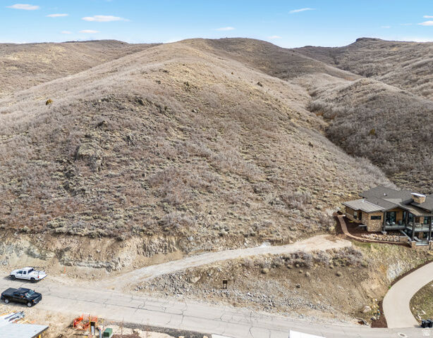 Property Photo:  11582 N Fox Hollow Ct  UT 84036 