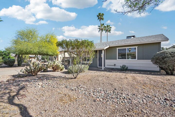 Property Photo:  1635 W Plana Avenue  AZ 85202 