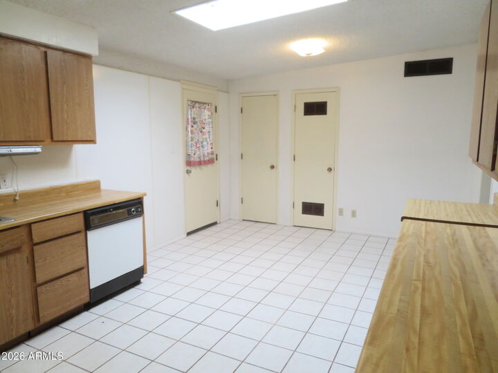 Property Photo: 211 Dragoon Street AZ 85616