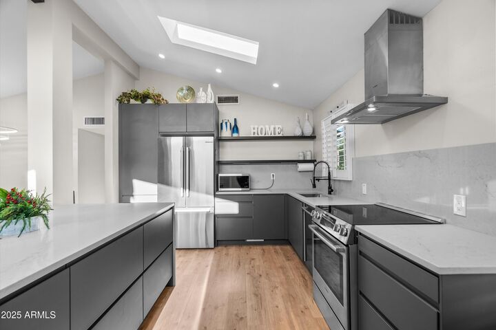 Property Photo:  15021 N Calle Del Prado --  AZ 85268 