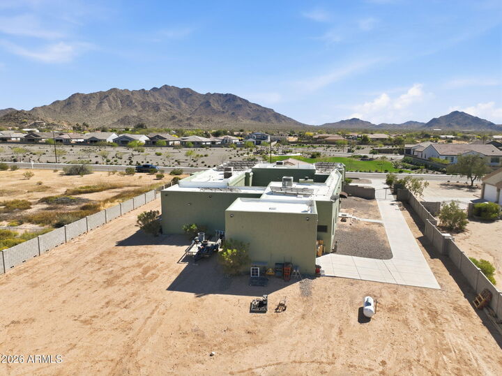 Property Photo: 2948 E Watford Court AZ 85142