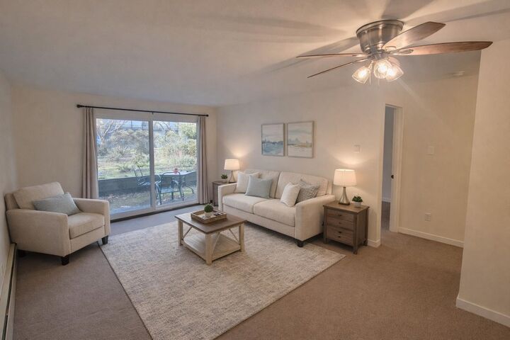 Property Photo: 33400 Bourquin Place 108 BC V2S 5G3