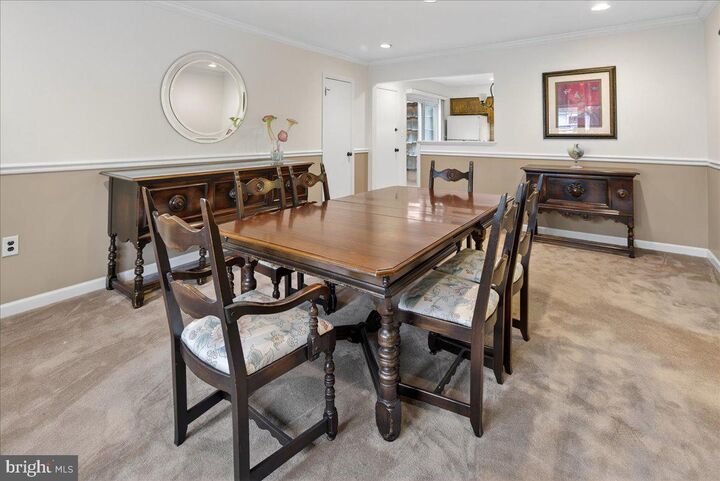 Property Photo: 7 Stanford Court NJ 08520