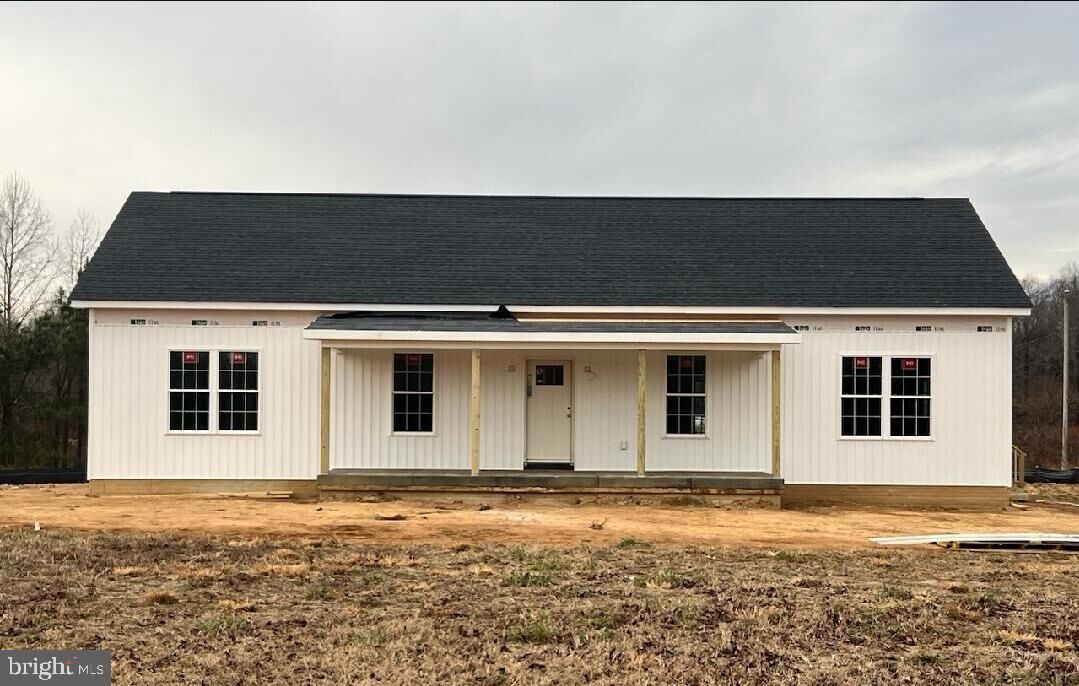 Property Photo: 12358 Kings Highway VA 22520