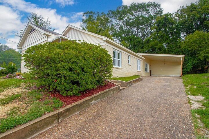 Property Photo:  111 N 1st Street  AR 72015 