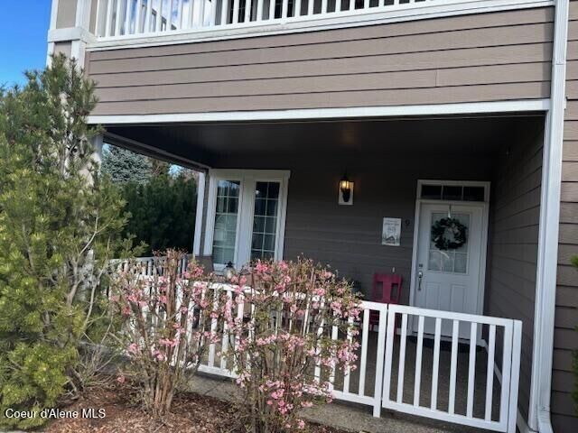 Property Photo:  4583 Greenchain Loop Apt 9  ID 83814 